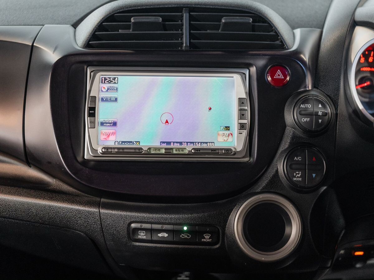 Honda Fit 2010 - фото автомобиля