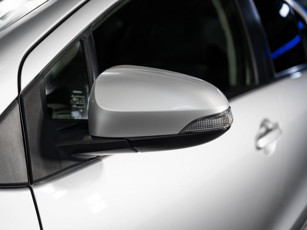 Toyota Aqua 2019 - фото автомобиля