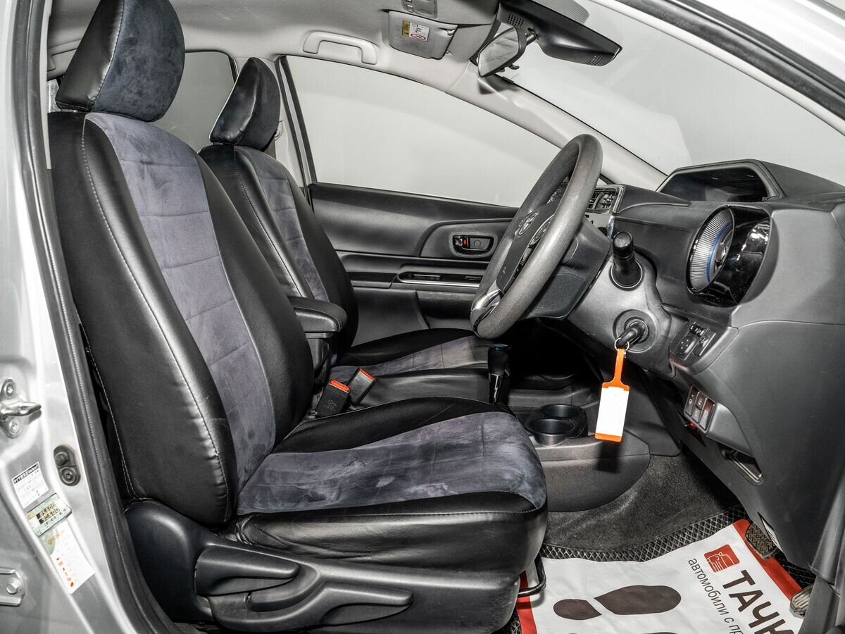 Toyota Aqua 2019 - фото автомобиля