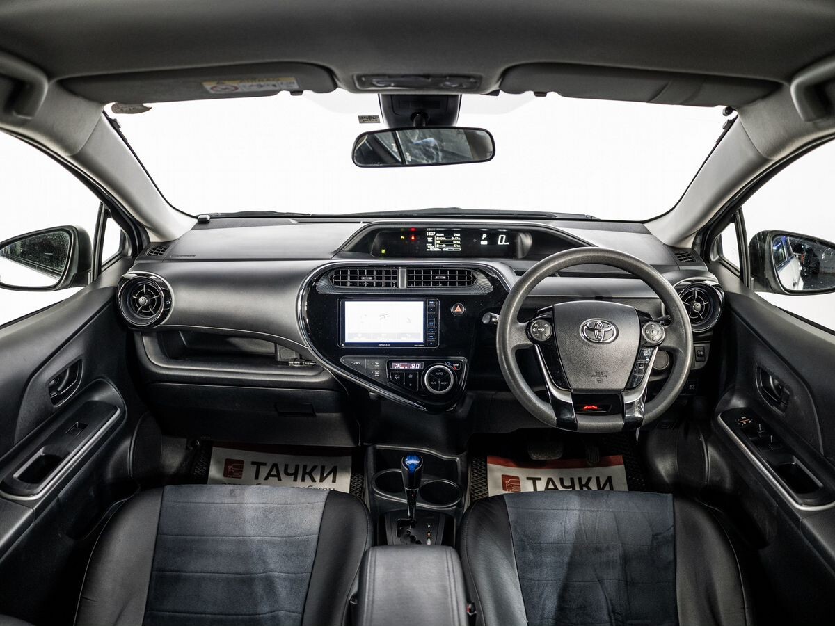 Toyota Aqua 2019 - фото автомобиля
