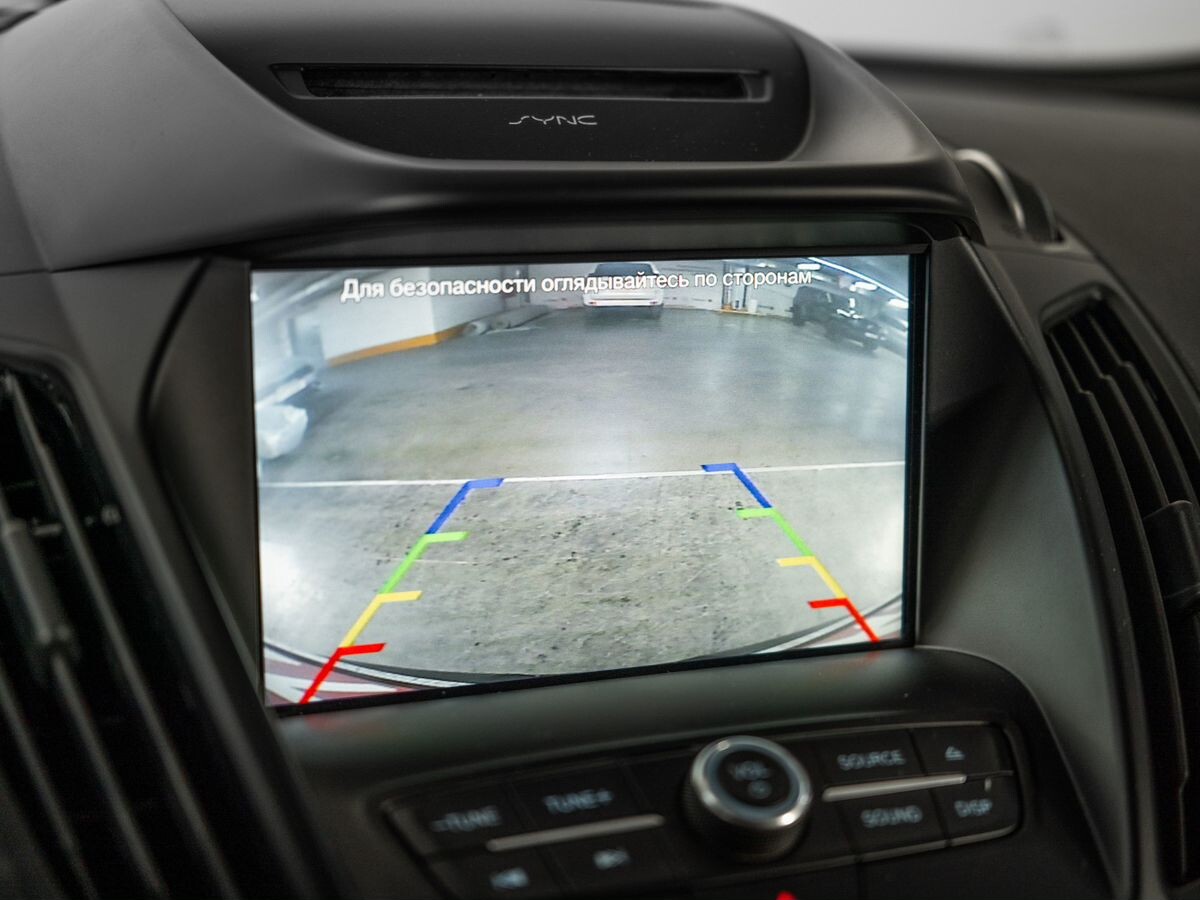 Ford Kuga 2018 - фото автомобиля