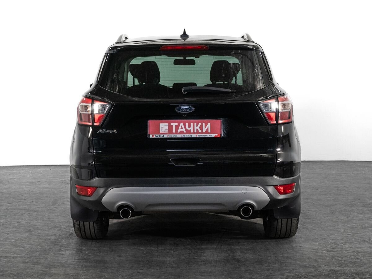 Ford Kuga 2018 - фото автомобиля