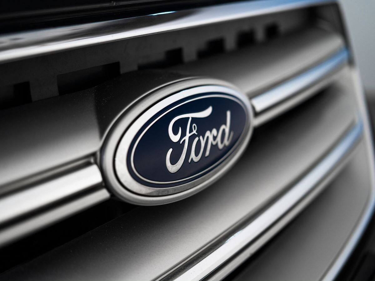 Ford Kuga 2018 - фото автомобиля