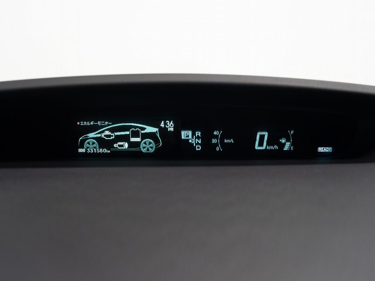 Toyota Prius 2011 - фото автомобиля