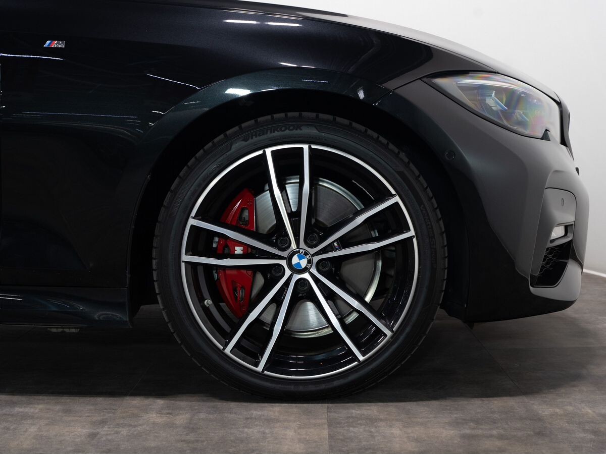 BMW 3-Series 2021 - фото автомобиля
