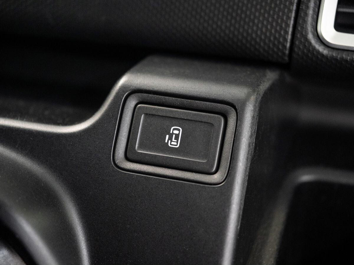 Suzuki Solio 2017 - фото автомобиля