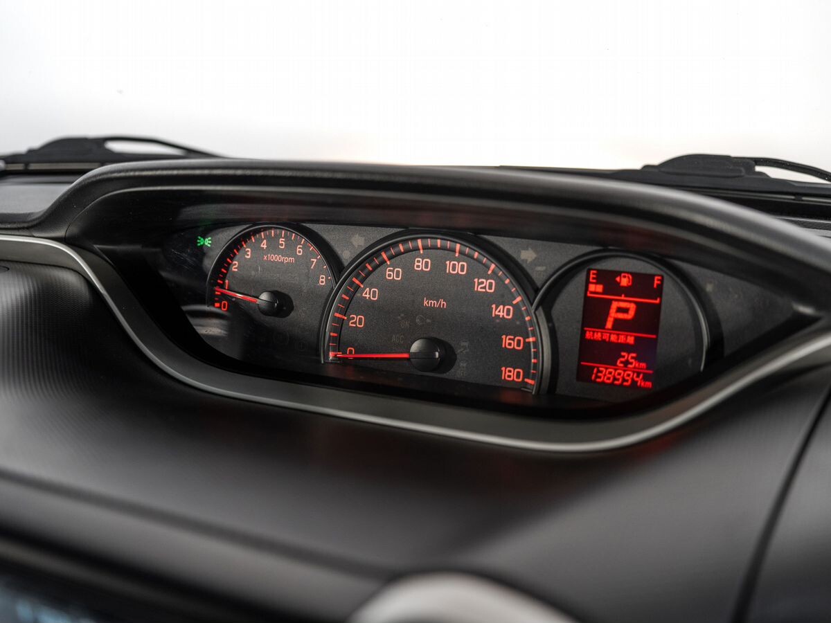 Suzuki Solio 2017 - фото автомобиля