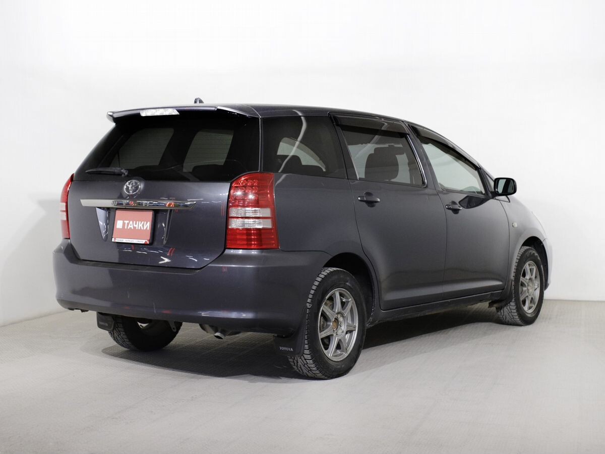 Toyota Wish 2003 - фото автомобиля