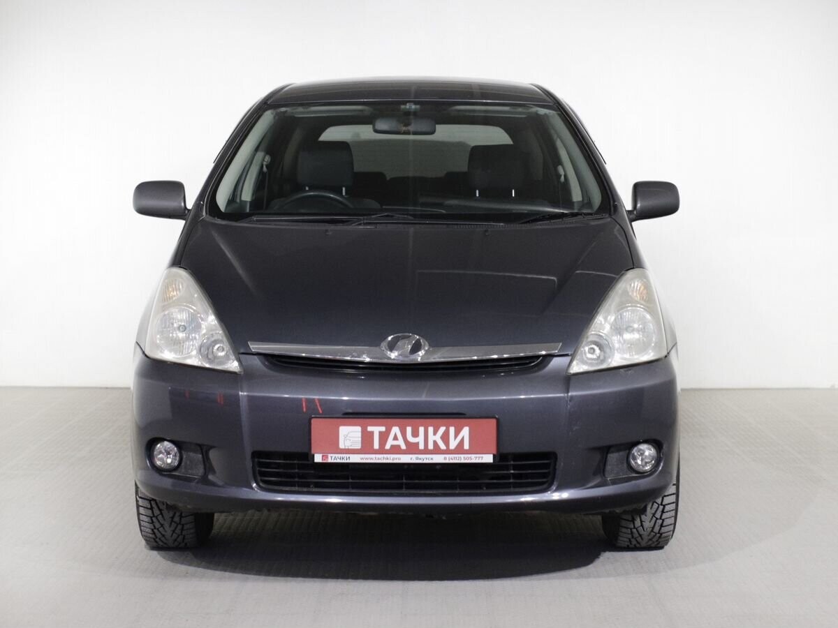 Toyota Wish 2003 - фото автомобиля
