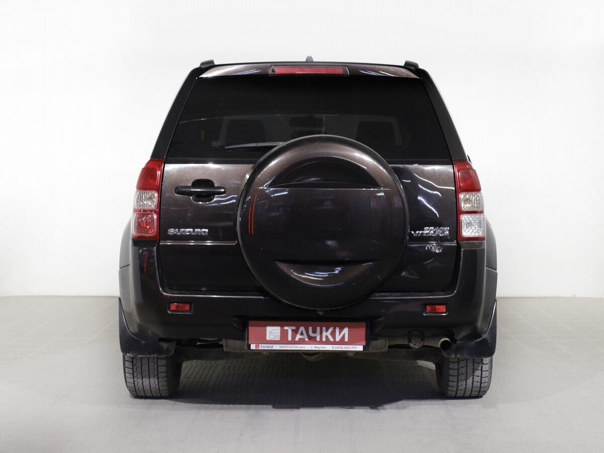 Suzuki Grand Vitara 2013 - фото автомобиля