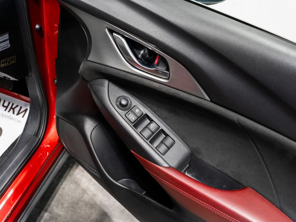 Mazda CX-3 2015 - фото автомобиля