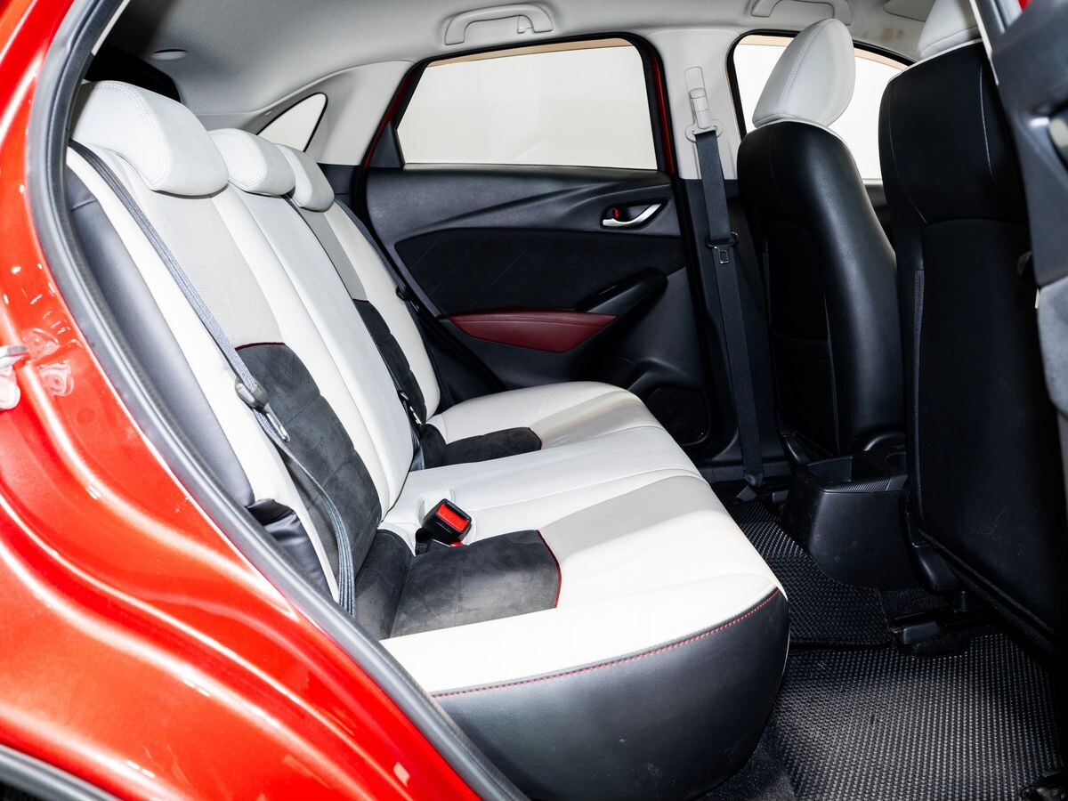 Mazda CX-3 2015 - фото автомобиля