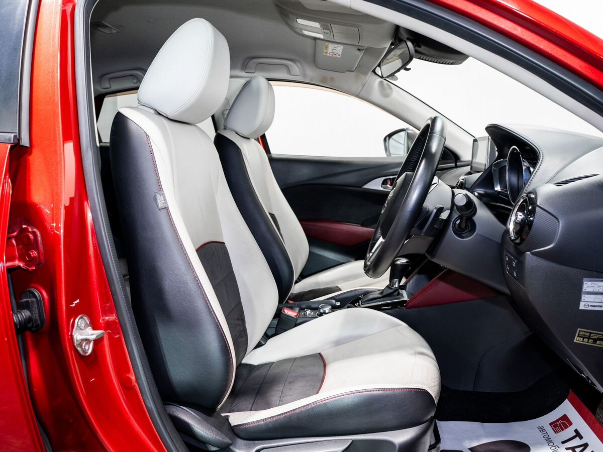 Mazda CX-3 2015 - фото автомобиля