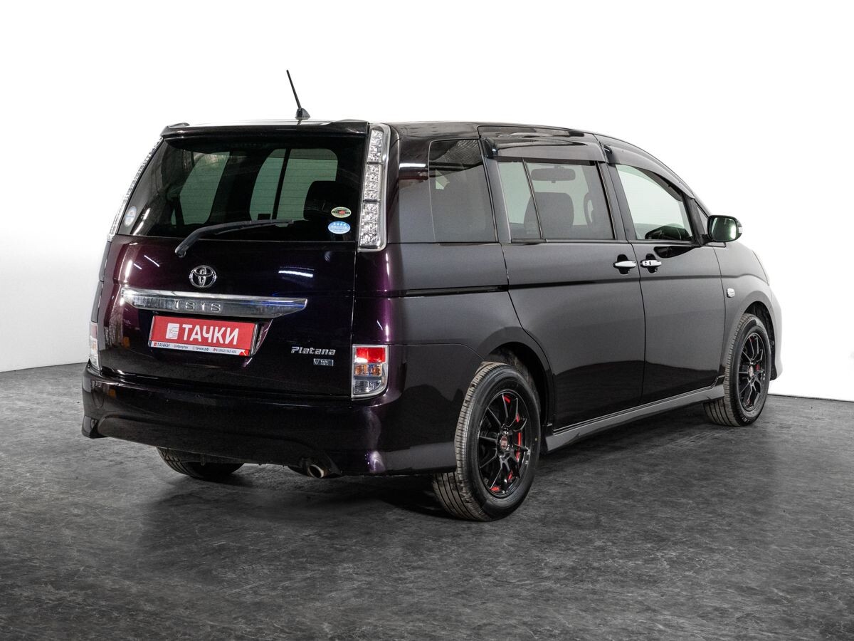 Toyota Isis 2011 - фото автомобиля