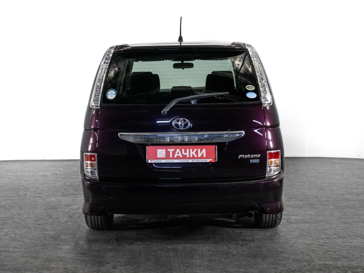 Toyota Isis 2011 - фото автомобиля