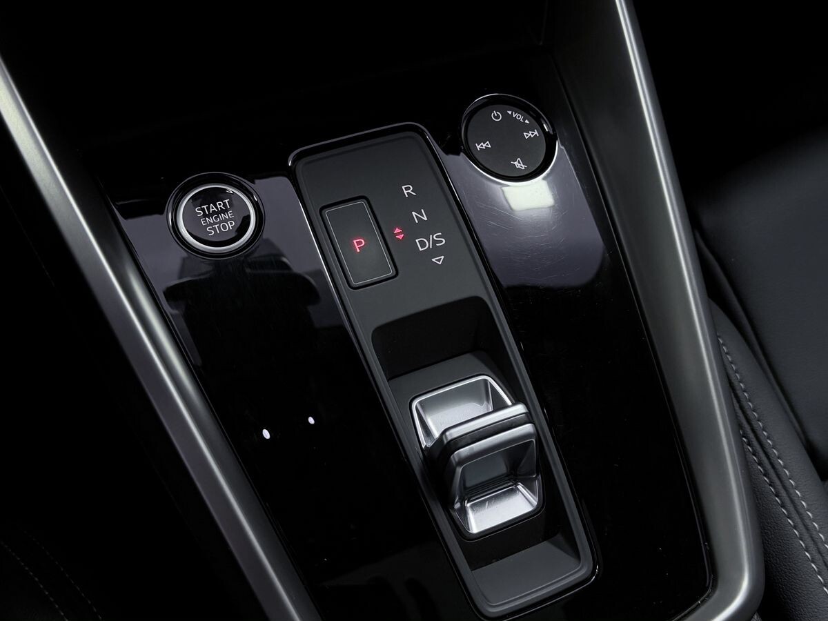 Audi A3 2021 - фото автомобиля