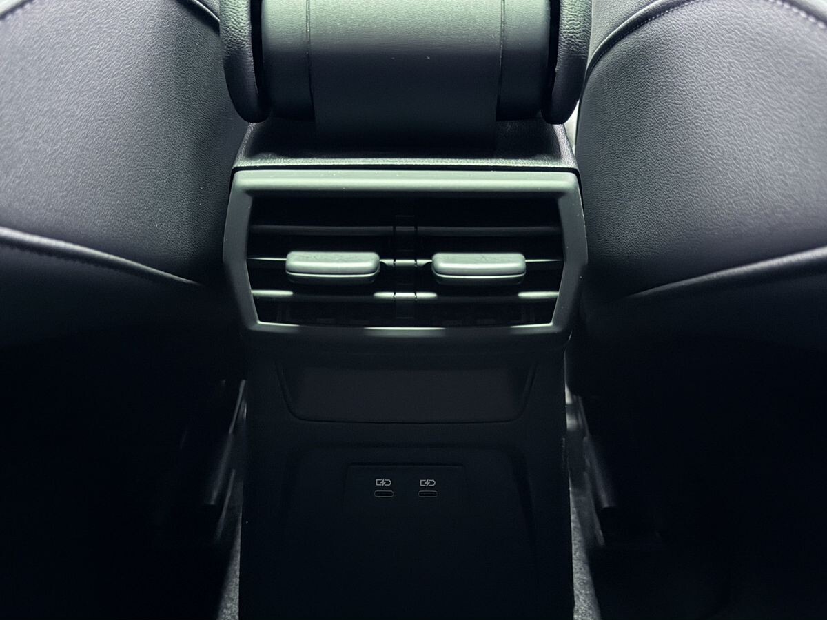 Audi A3 2021 - фото автомобиля
