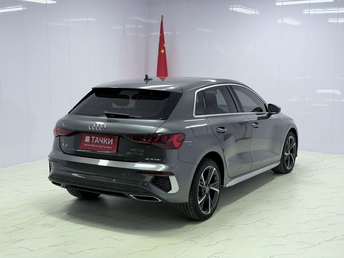 Audi A3 2021 - фото автомобиля