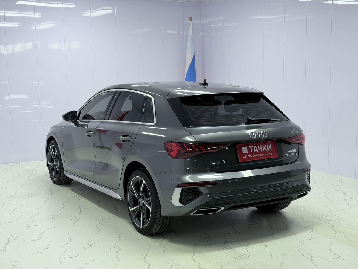 Audi A3 2021 - фото автомобиля