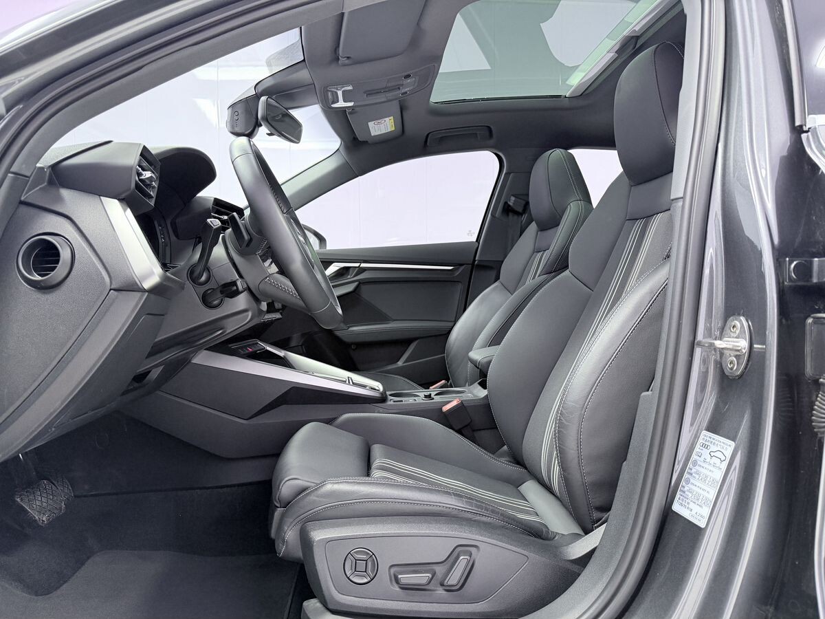 Audi A3 2021 - фото автомобиля