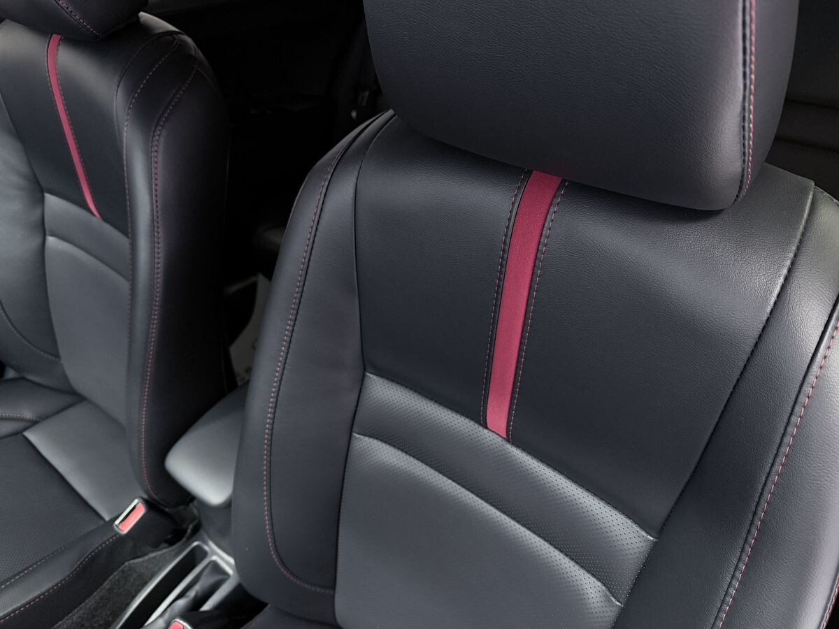 Toyota Yaris 2022 - фото автомобиля