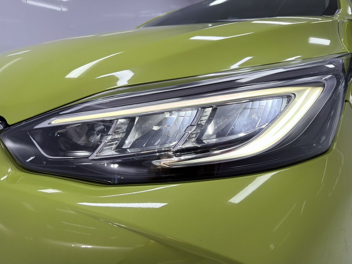 Toyota Yaris 2022 - фото автомобиля