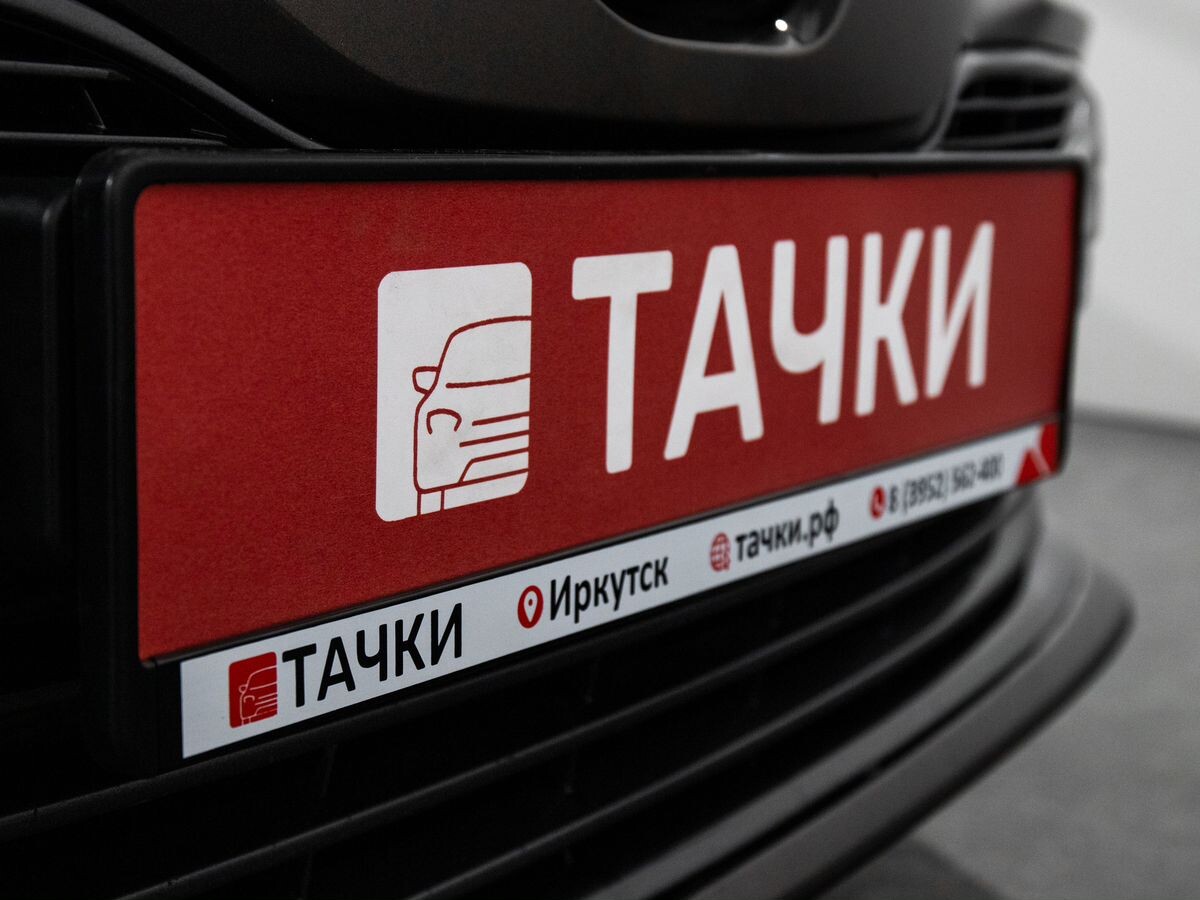 Toyota Camry 2019 - фото автомобиля