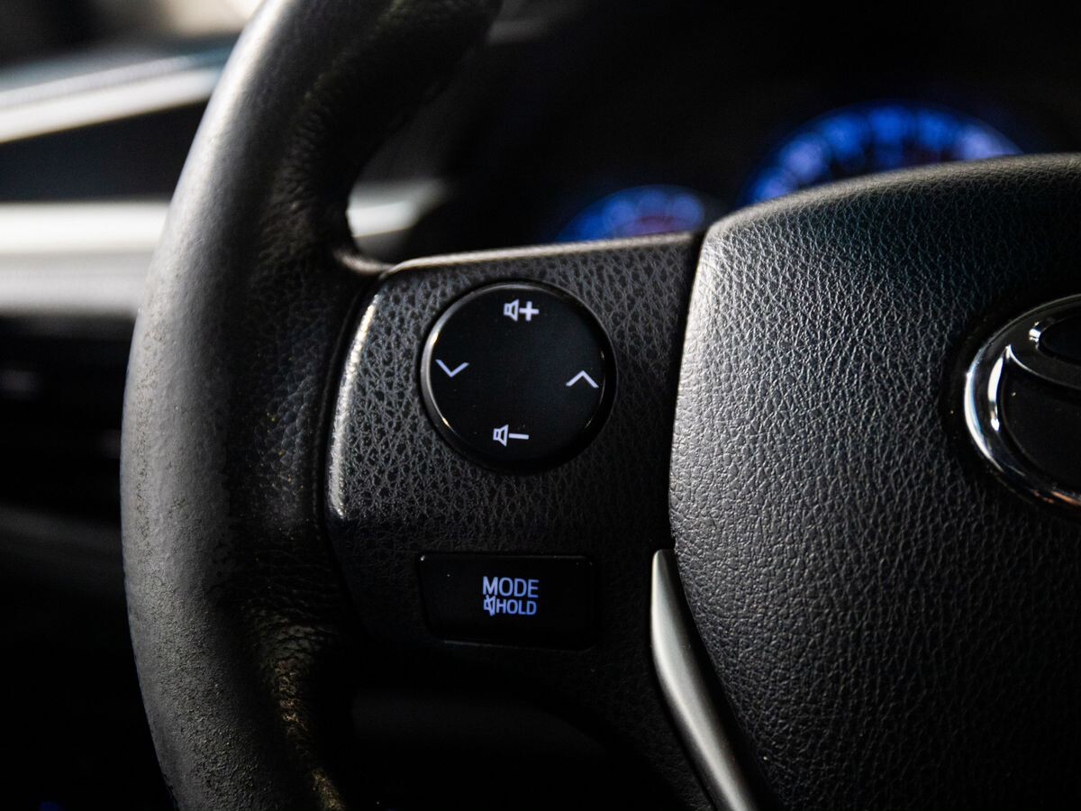 Toyota Corolla 2013 - фото автомобиля