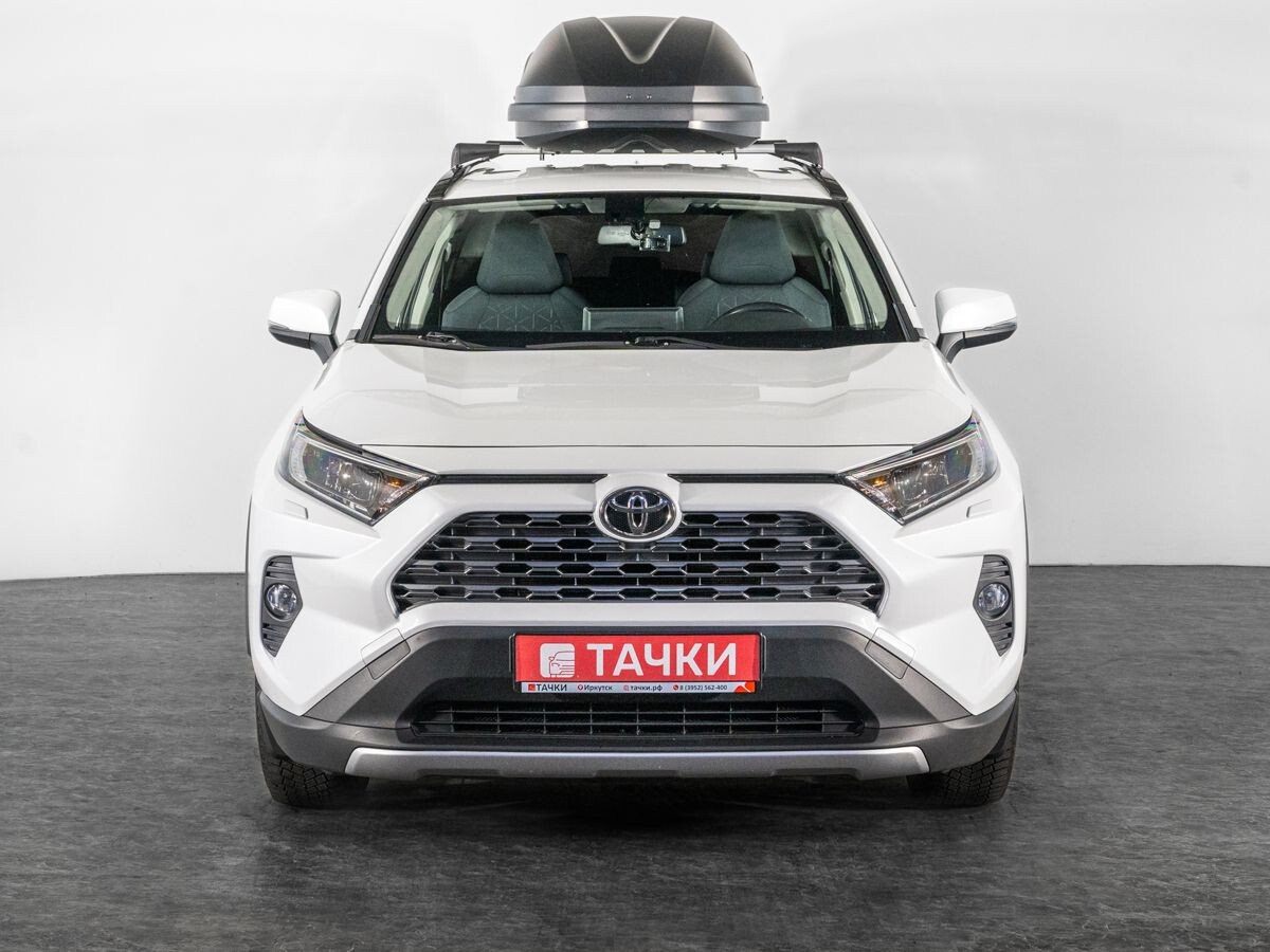 Toyota RAV4 2021 - фото автомобиля