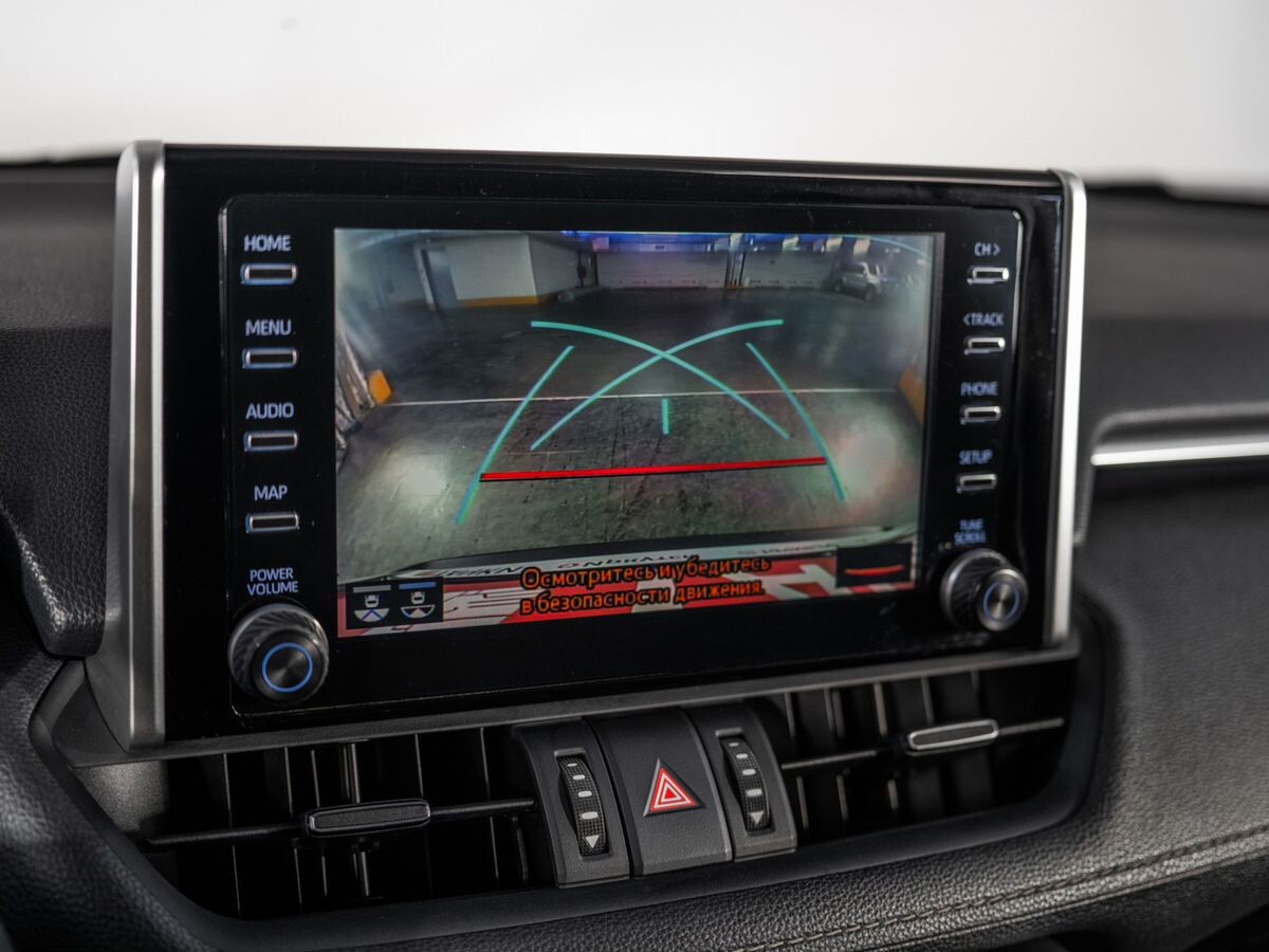 Toyota RAV4 2021 - фото автомобиля