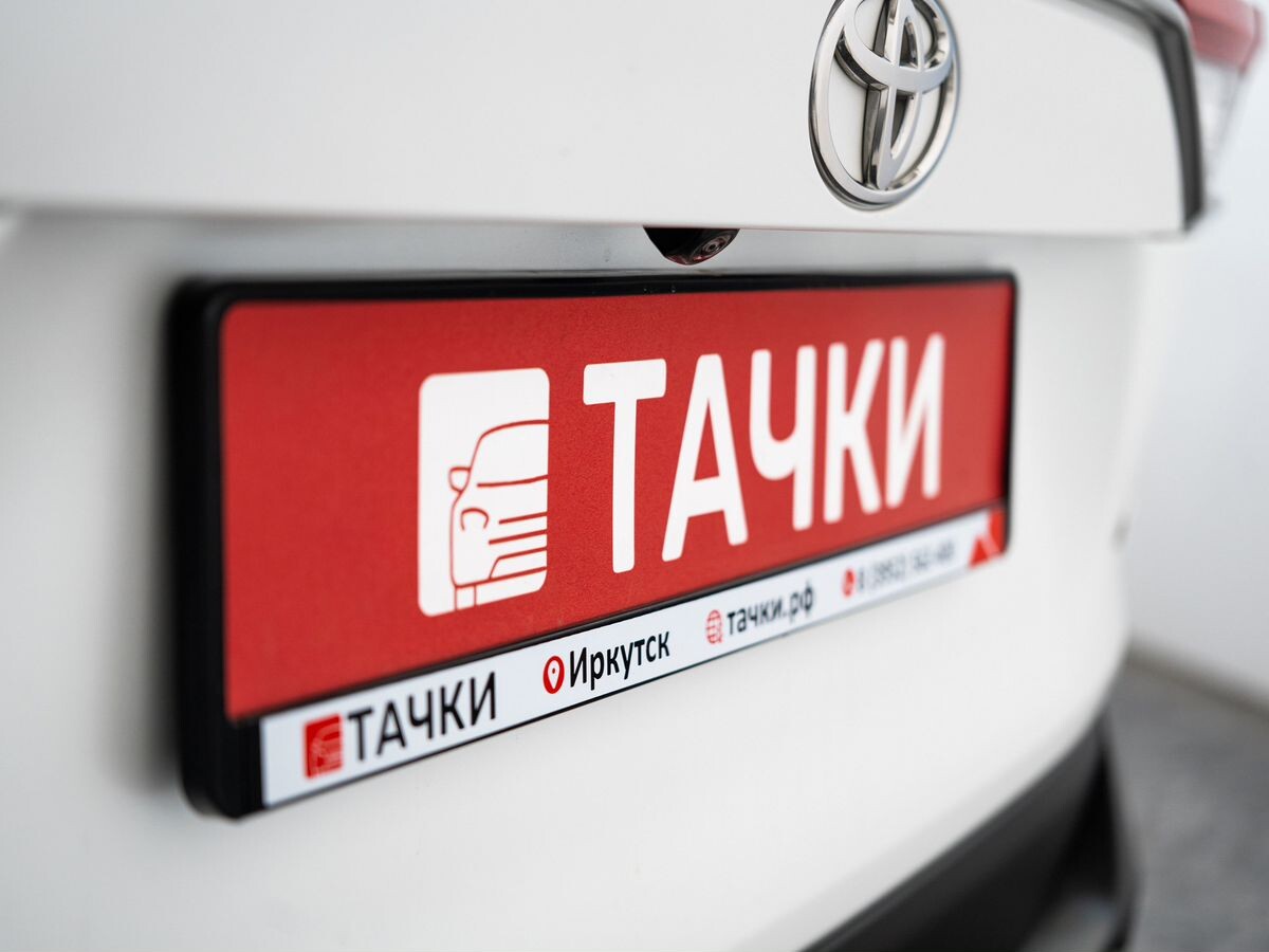 Toyota RAV4 2021 - фото автомобиля