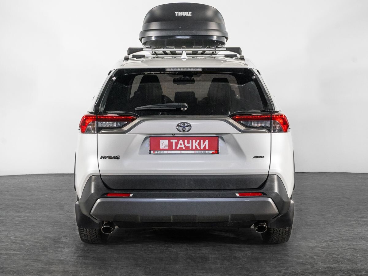 Toyota RAV4 2021 - фото автомобиля