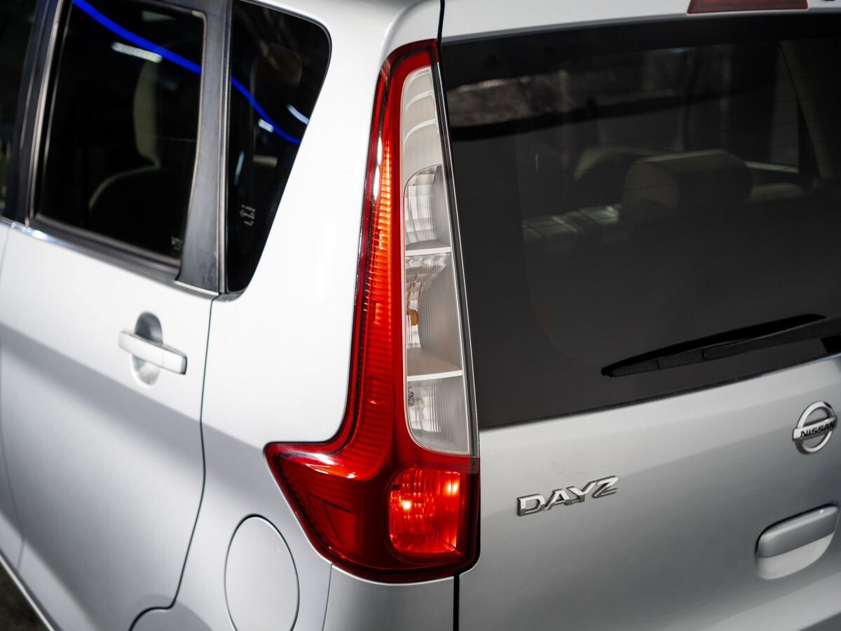 Nissan DAYZ 2015 - фото автомобиля