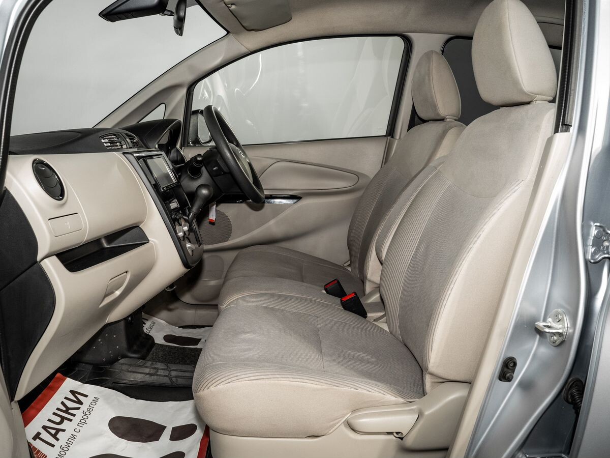 Nissan DAYZ 2015 - фото автомобиля