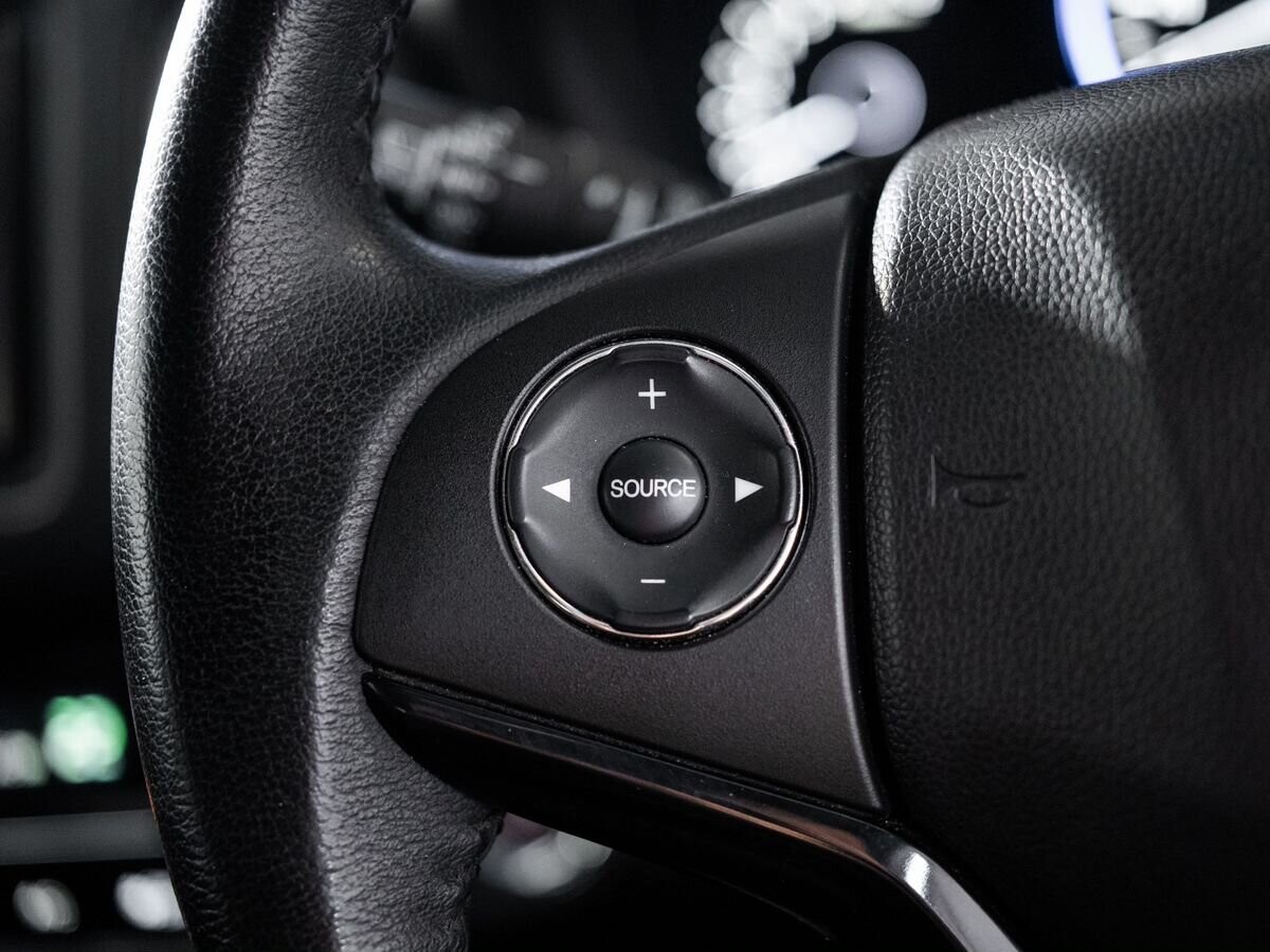 Honda Vezel 2014 - фото автомобиля