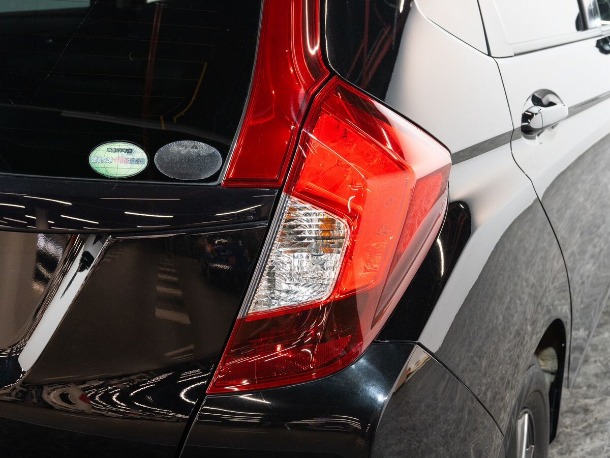 Honda Fit 2013 - фото автомобиля
