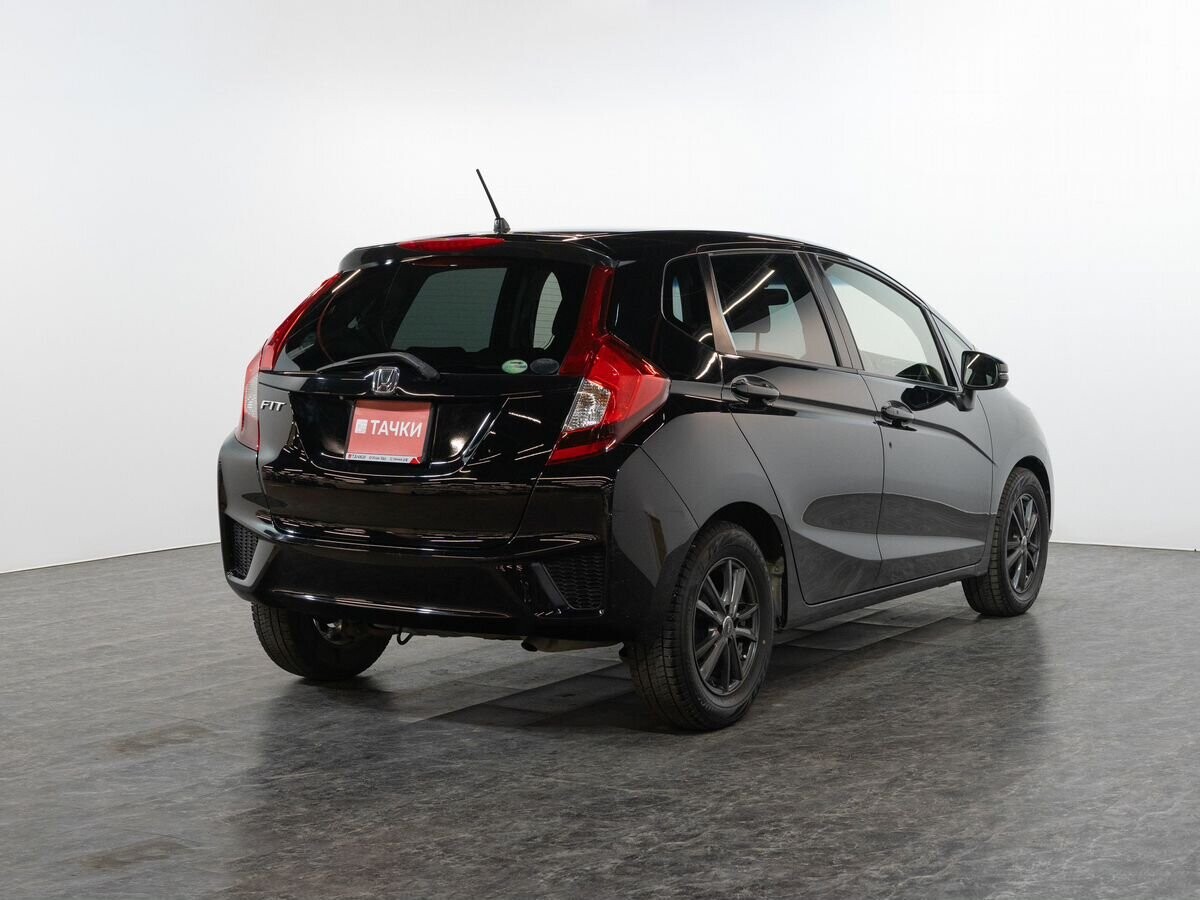 Honda Fit 2013 - фото автомобиля