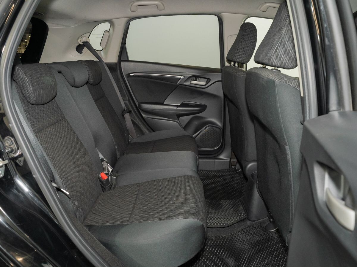 Honda Fit 2013 - фото автомобиля