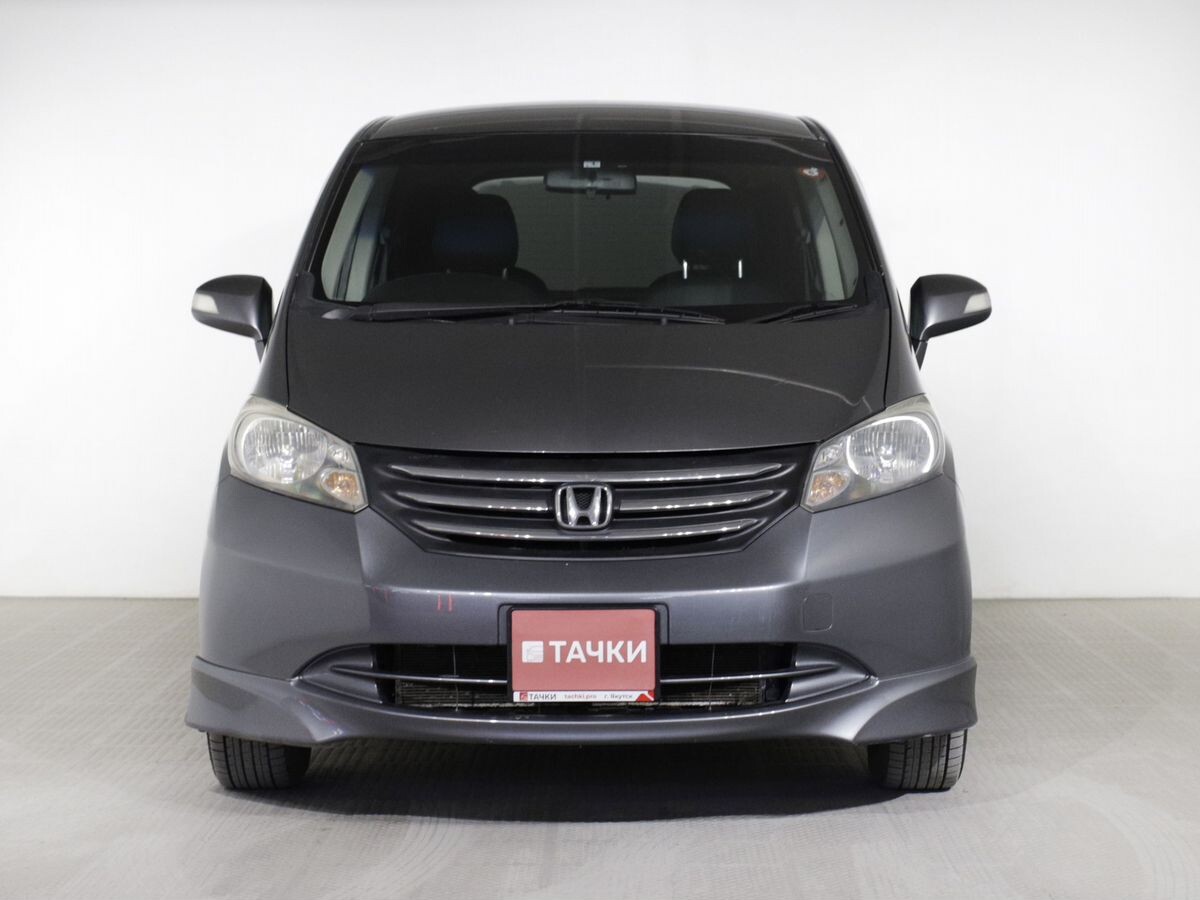 Honda Freed 2010 - фото автомобиля