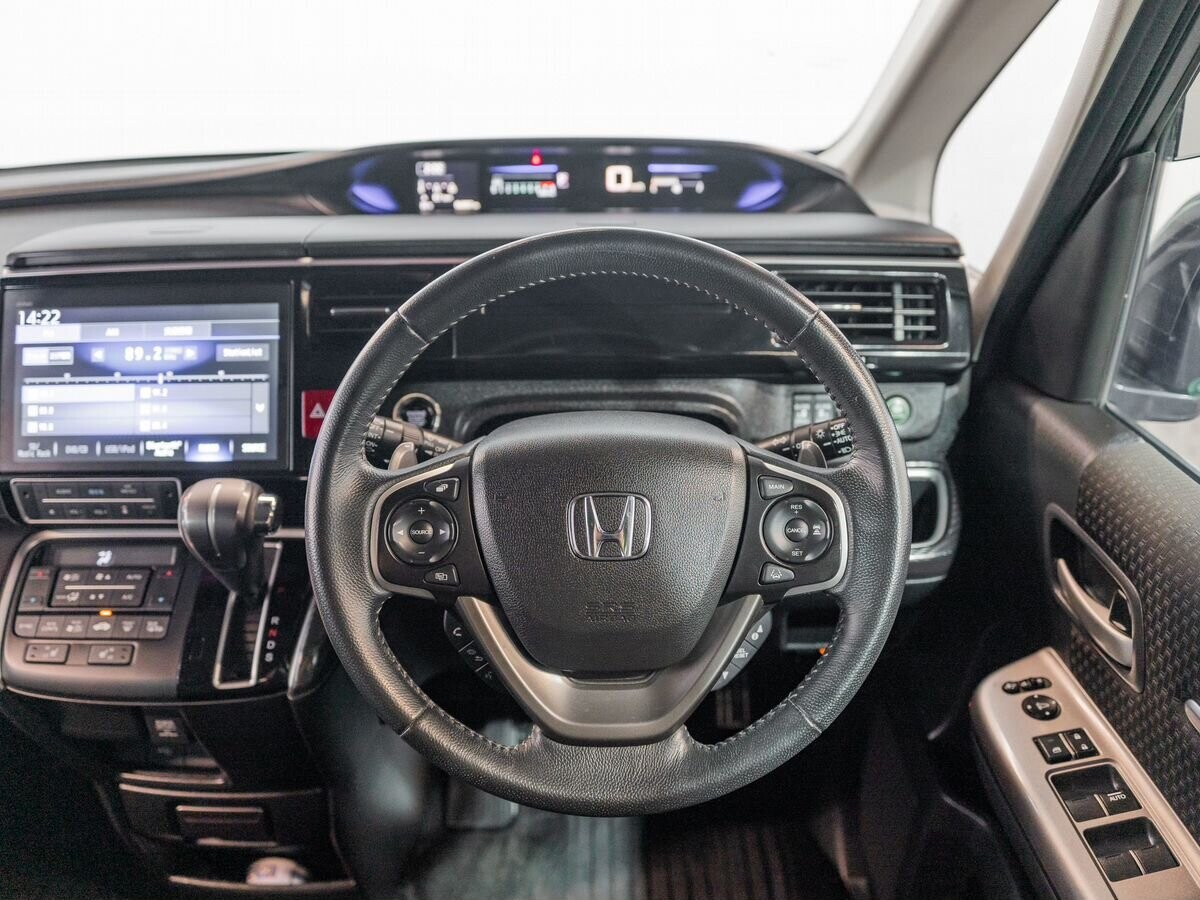 Honda Stepwgn 2020 - фото автомобиля