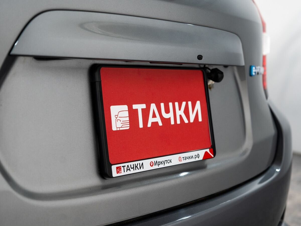 Nissan Note 2018 - фото автомобиля