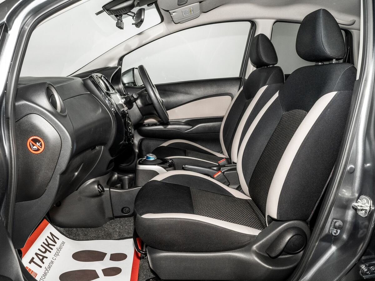 Nissan Note 2018 - фото автомобиля