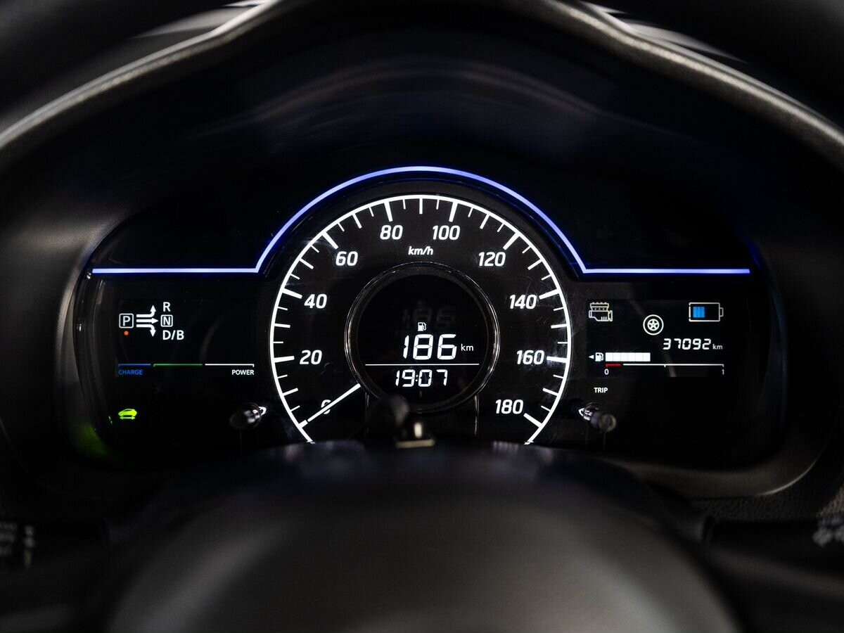 Nissan Note 2018 - фото автомобиля