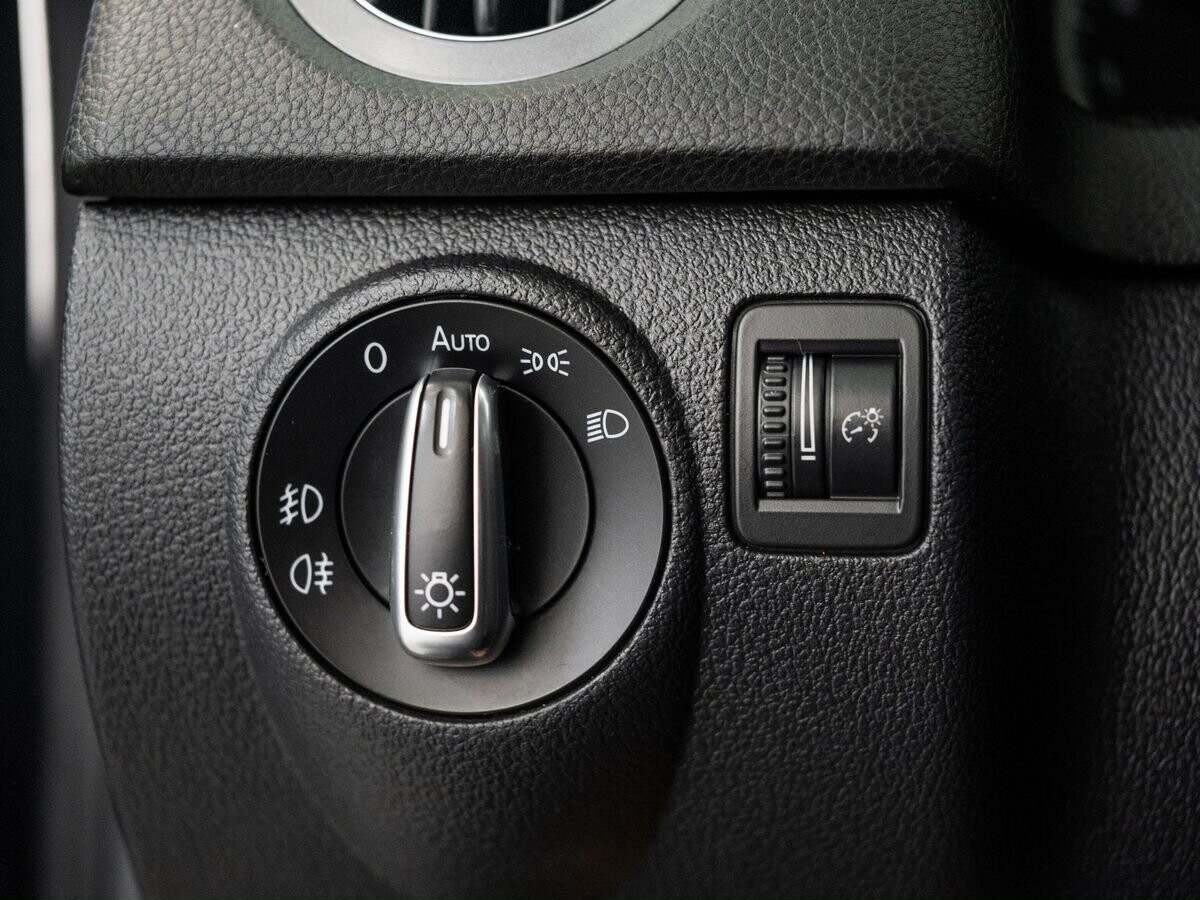 Volkswagen Tiguan 2014 - фото автомобиля