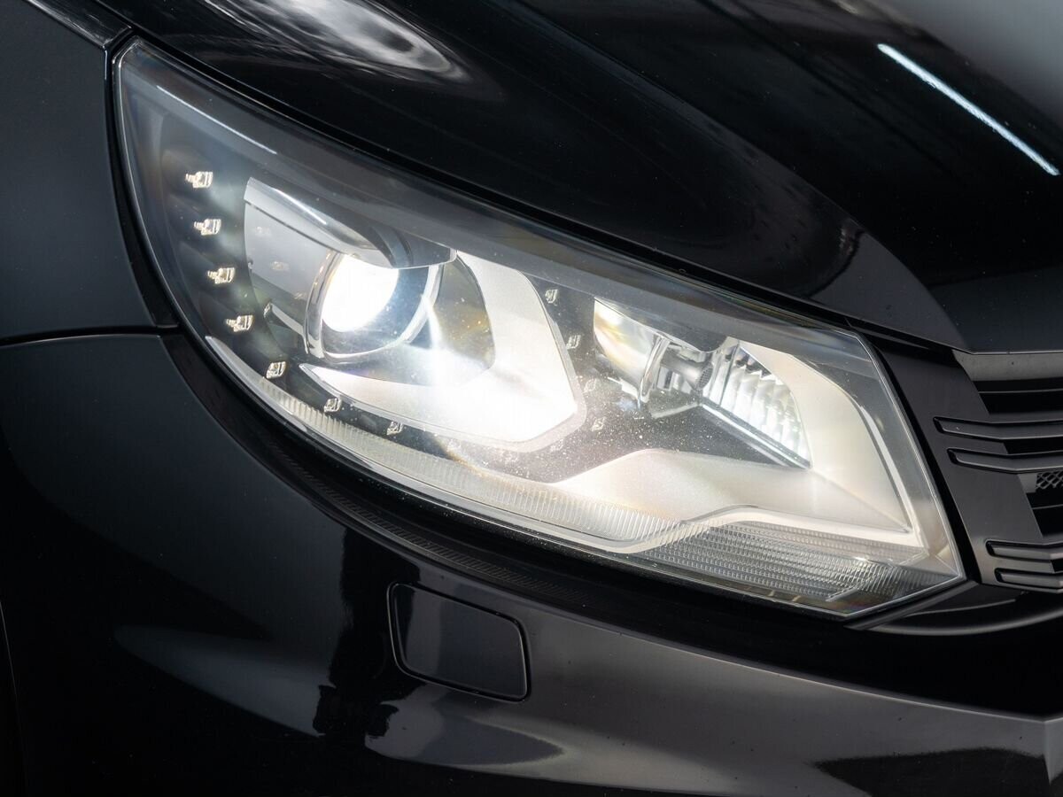 Volkswagen Tiguan 2014 - фото автомобиля