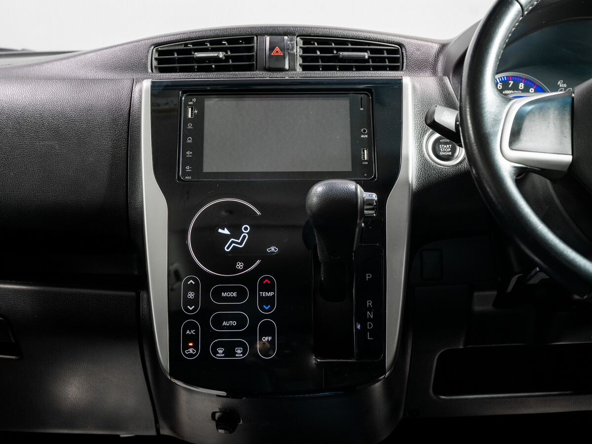Mitsubishi ek Custom 2013 - фото автомобиля