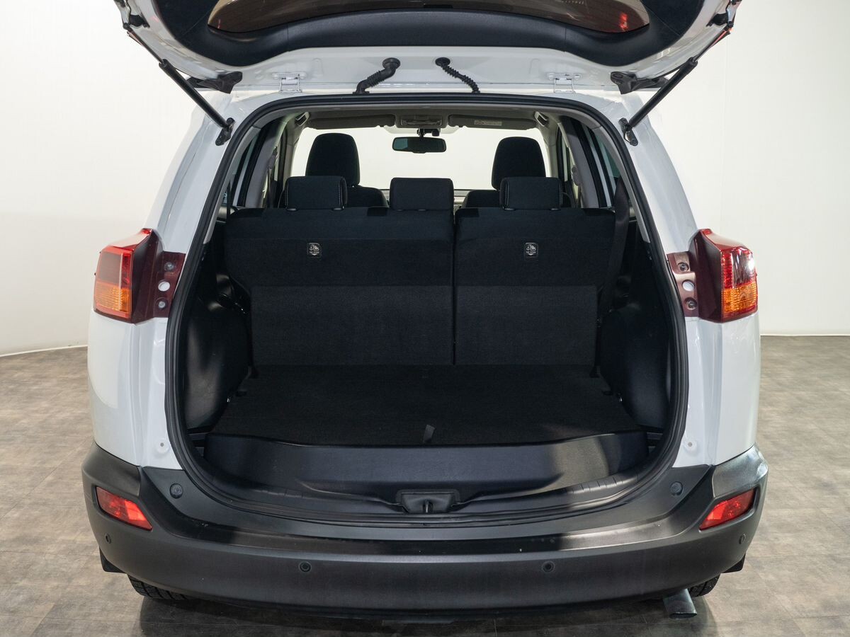 Toyota RAV4 2014 - фото автомобиля