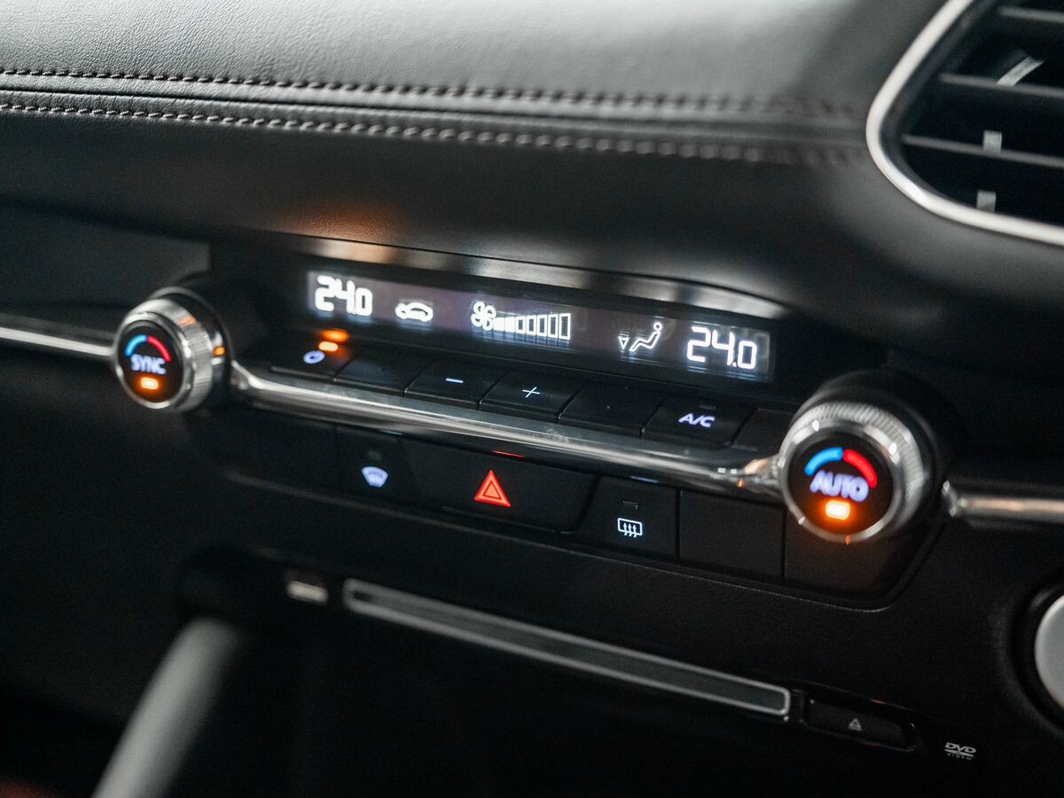 Mazda Mazda3 2019 - фото автомобиля