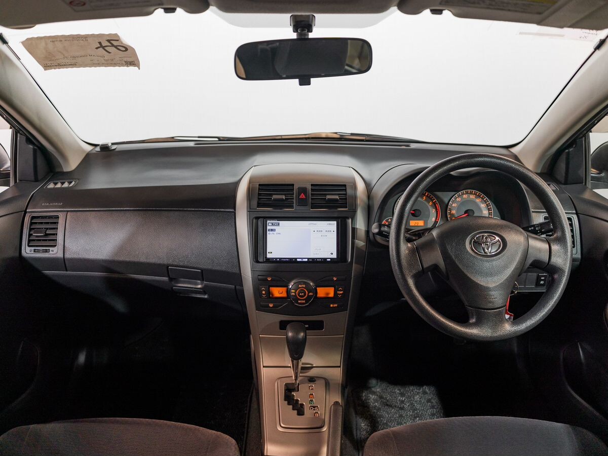 Toyota Corolla Fielder 2010 - фото автомобиля