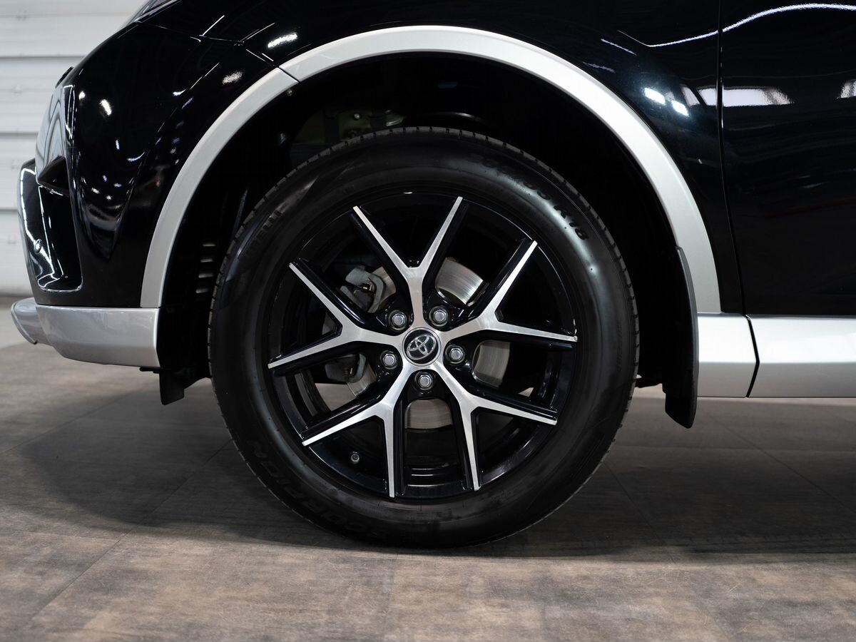 Toyota RAV4 2016 - фото автомобиля